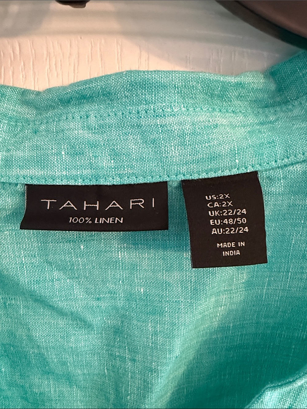 Tahari Turquoise V-Neck Linen Button-Trim Tunic - Picture 4 of 5